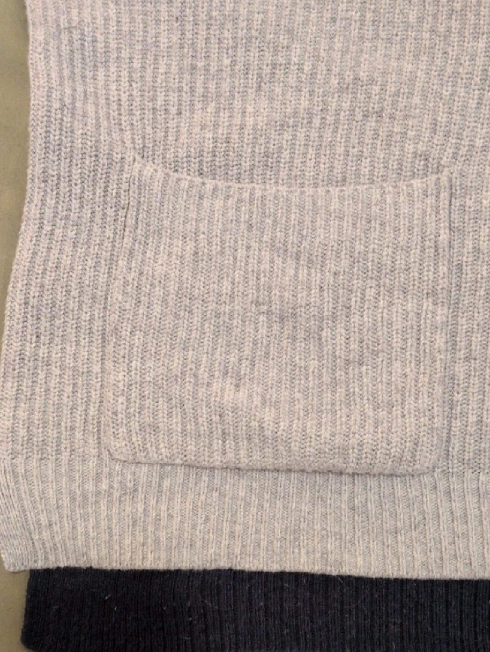 Madewell Two-Tone Gray and Navy Blue Crewneck Sweater - Picture 5 of 6